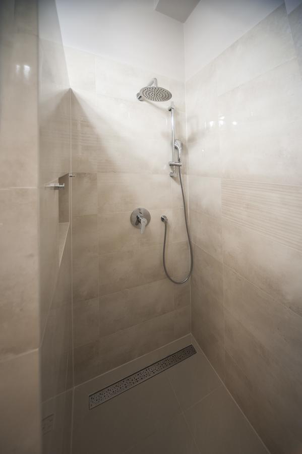 Przestronny Apartament Very Berry W Poznaniu Z Dwiema Sypialniami By Noclegi Renters Eksteriør bilde